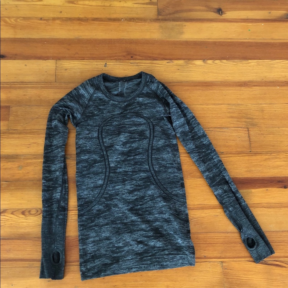 lululemon long sleeve top
